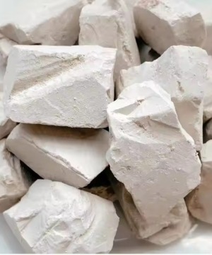 Solid White Soda Feldspar Lump